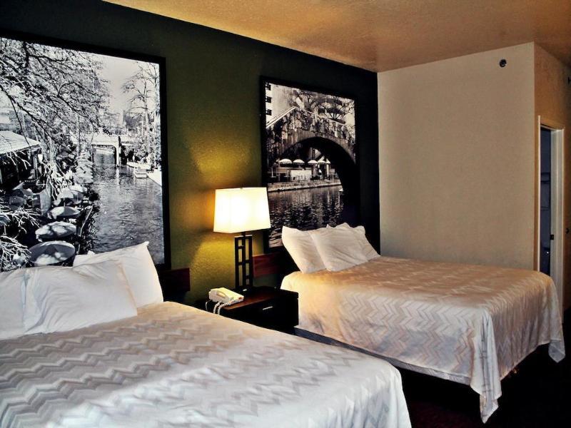 Surestay Plus By Best Western San Antonio Airport Exterior photo